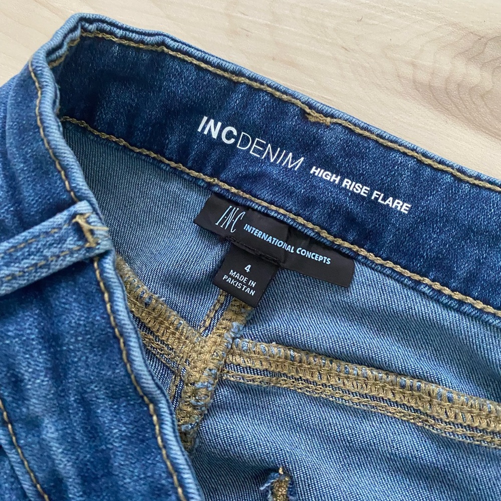 INC International Concepts High-Rise Button Fly Flare Jeans, Women’s Size 4 - Picture 4 of 7